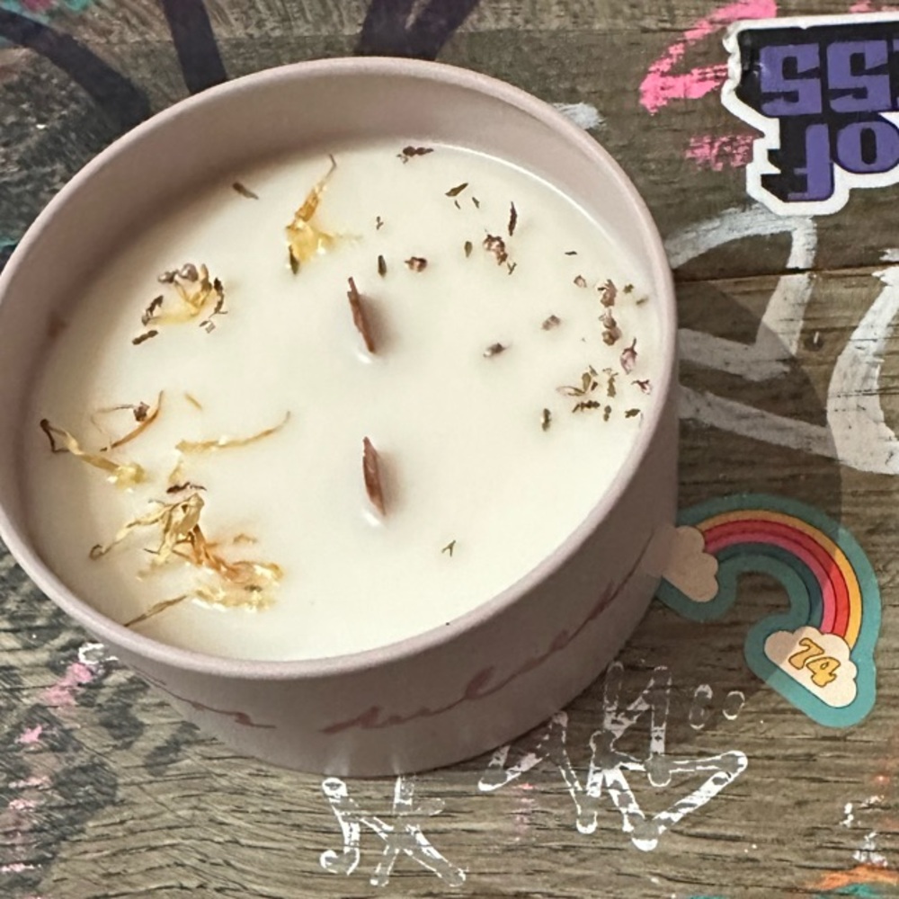 Handcrafted, 100 % Essential Oil Scented, Double Wooden Wicked, Vegan Candle